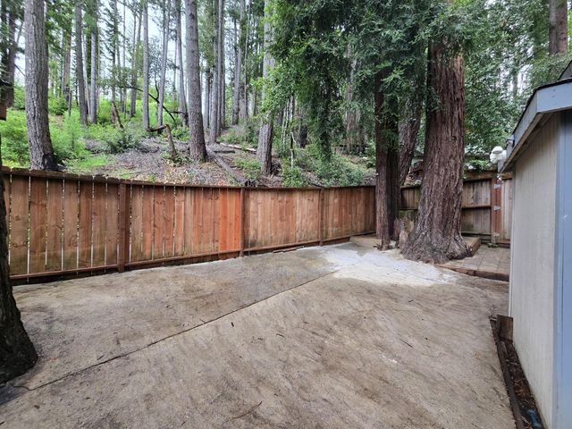 696 Kings Highway, Boulder Creek, CA 95006