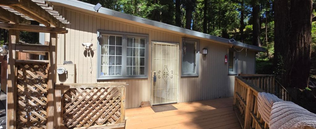 696 Kings Highway, Boulder Creek, CA 95006