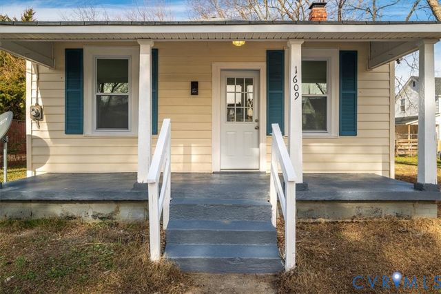 1609 Buren St, Hopewell, VA 23860