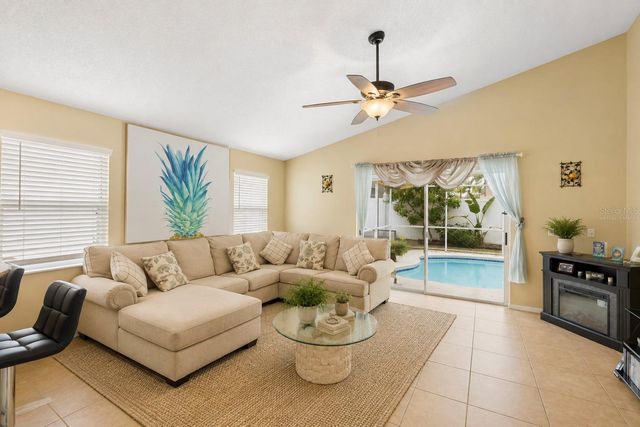 726 ROCHESTER LOOP, Davenport, FL 33897