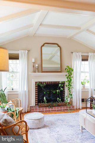 1441 HOLLYWOOD, Lancaster, PA 17601