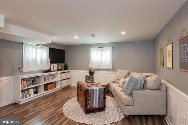 1441 HOLLYWOOD, Lancaster, PA 17601