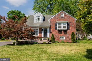1441 HOLLYWOOD, Lancaster, PA 17601