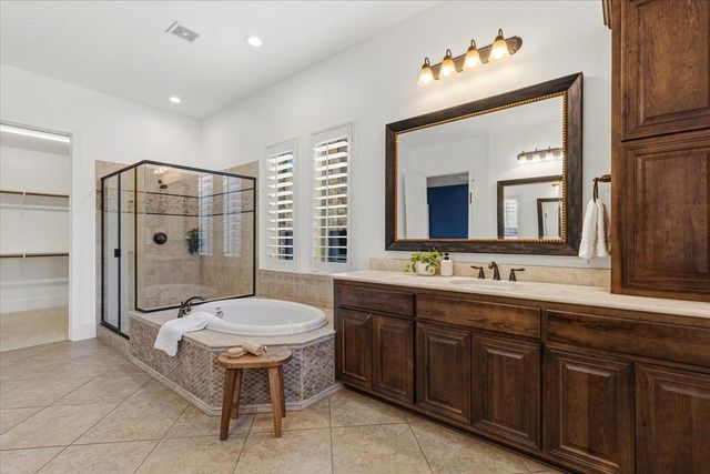 207 Broken Arrow DR, Cedar Park, TX 78613