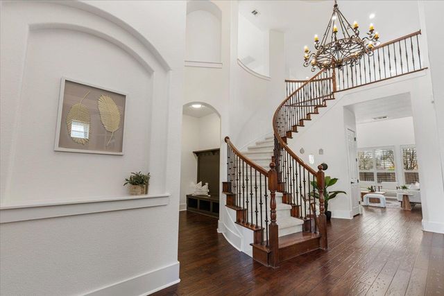 207 Broken Arrow DR, Cedar Park, TX 78613