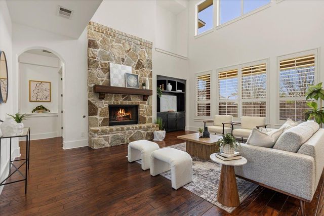 207 Broken Arrow DR, Cedar Park, TX 78613