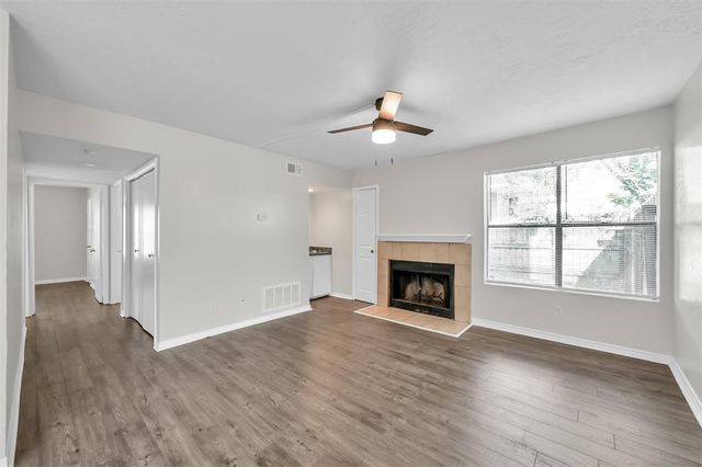 900 Holly Drive 15, Conroe, TX 77301