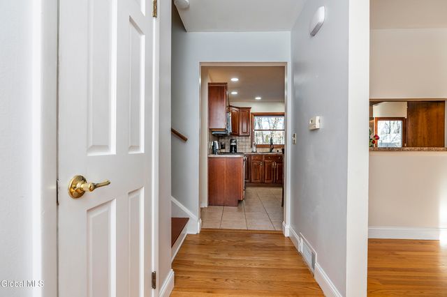 41 Northgate Drive, Guilderland, NY 12203