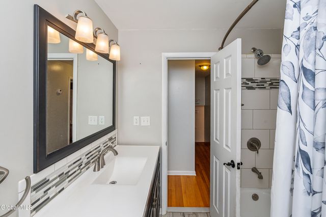 41 Northgate Drive, Guilderland, NY 12203