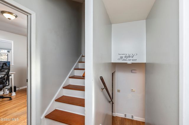 41 Northgate Drive, Guilderland, NY 12203