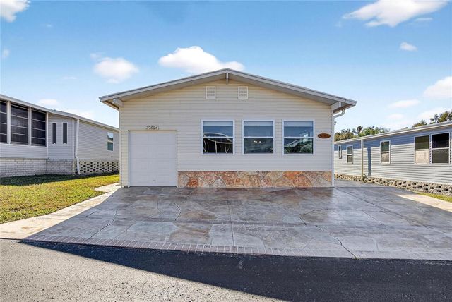 37526 RIO LANE, Zephyrhills, FL 33541