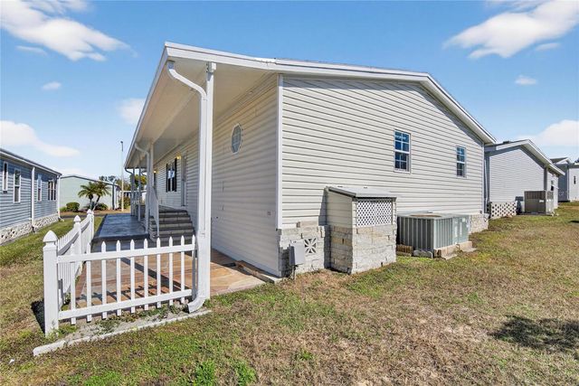 37526 RIO LANE, Zephyrhills, FL 33541