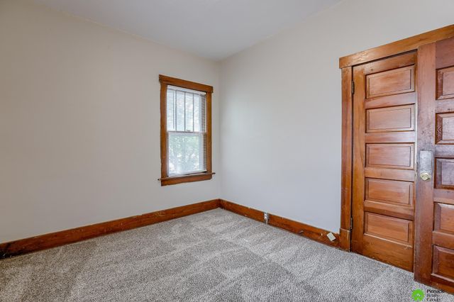 1126 N 23rd Street, Lincoln, NE 68503