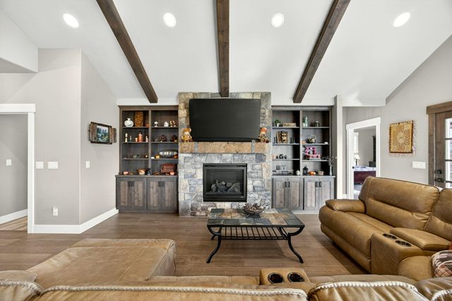 3691 Camina Drive, Medford, OR 97504