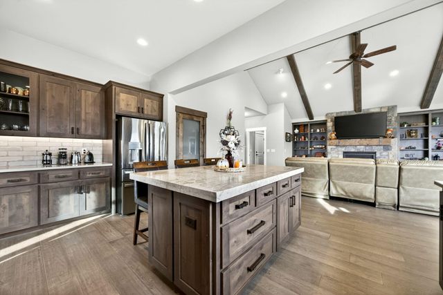 3691 Camina Drive, Medford, OR 97504