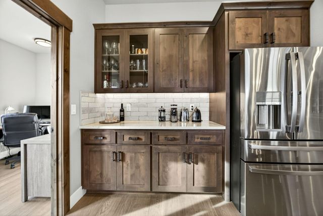 3691 Camina Drive, Medford, OR 97504