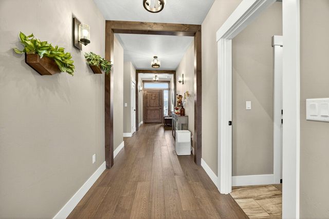 3691 Camina Drive, Medford, OR 97504