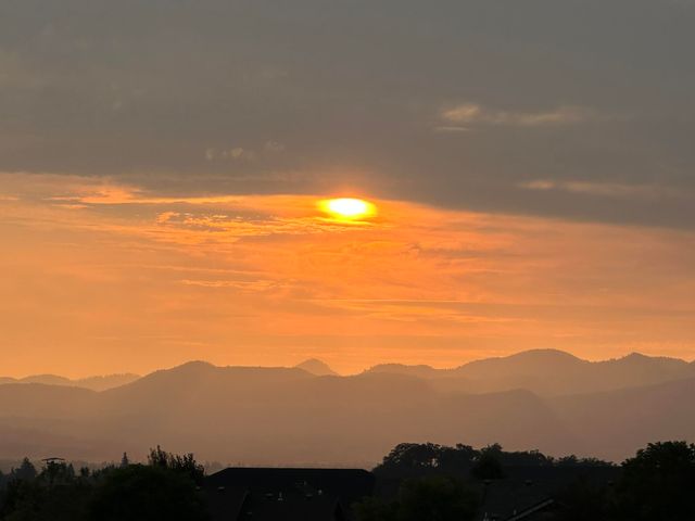 3691 Camina Drive, Medford, OR 97504