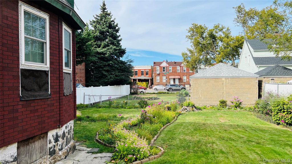5949 58th Road, Maspeth, NY 11378 — photo 4