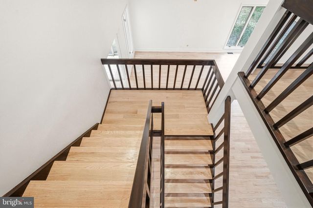 1025 RIVERTON RD, Moorestown, NJ 08057