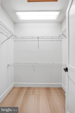 1025 RIVERTON RD, Moorestown, NJ 08057