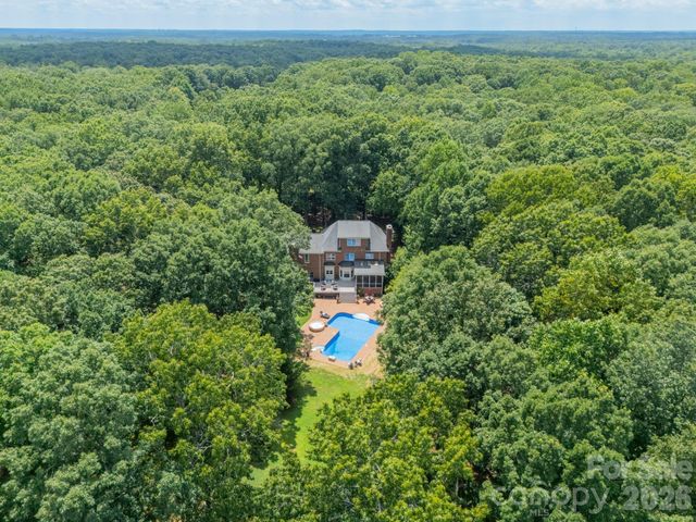3307 Sandalwood Lane, Waxhaw, NC 28173