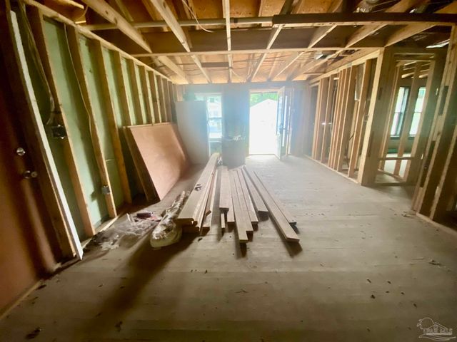 1203 N C St, Pensacola, FL 32501