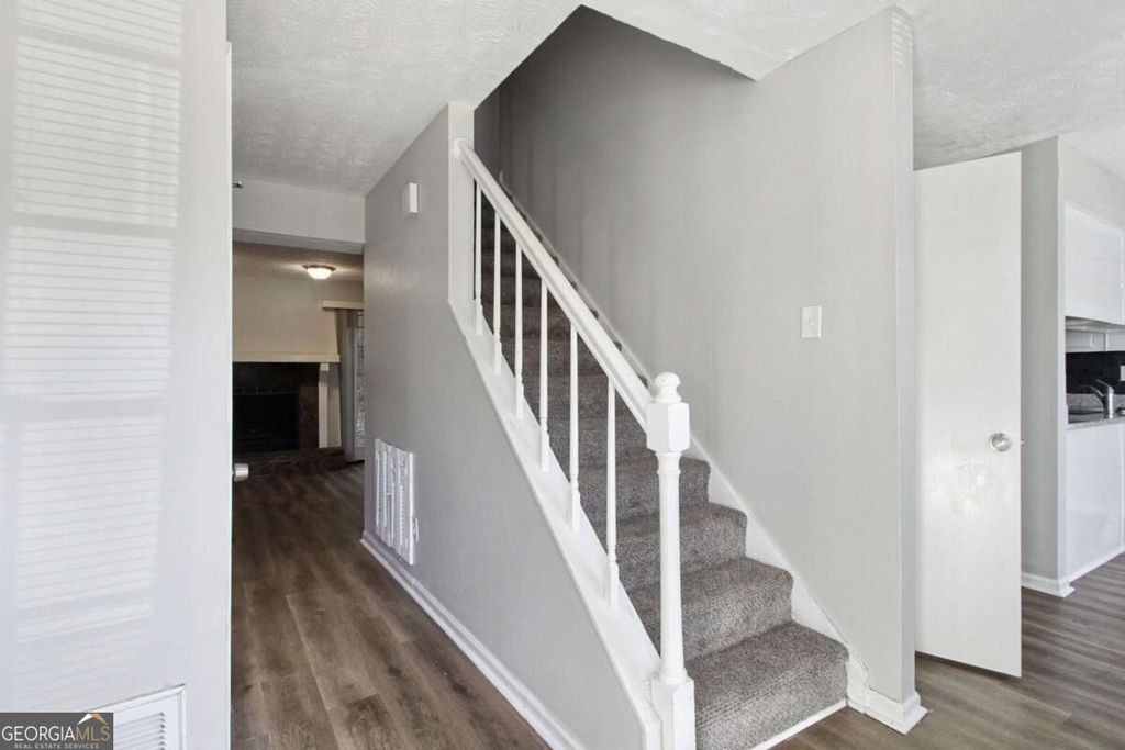4732 Old Highgate Entry, Stone Mountain, GA 30083 — photo 2