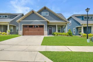 2674 Bending Way, Tallahassee, FL 32308