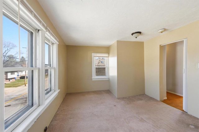 411 E Division Street, Watertown, WI 53094