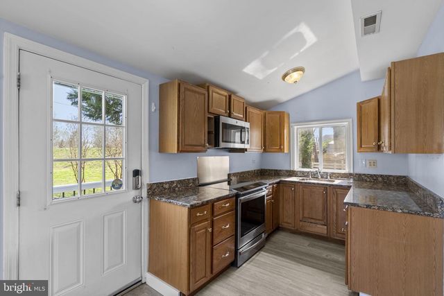 4905 DECATUR ST, Hyattsville, MD 20781