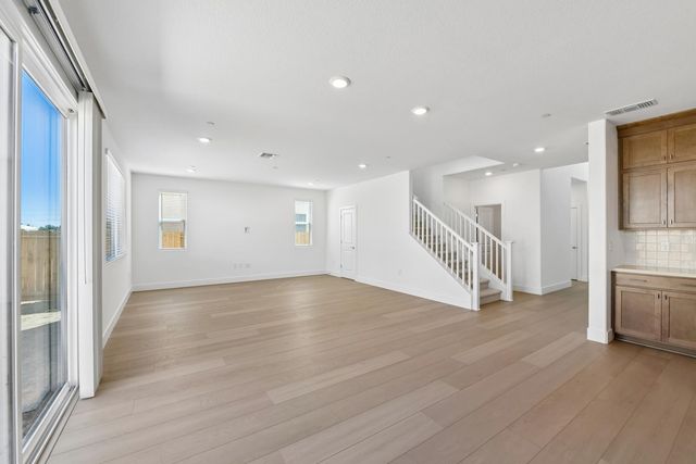 4865 Aucutt Way, Sacramento, CA 95835