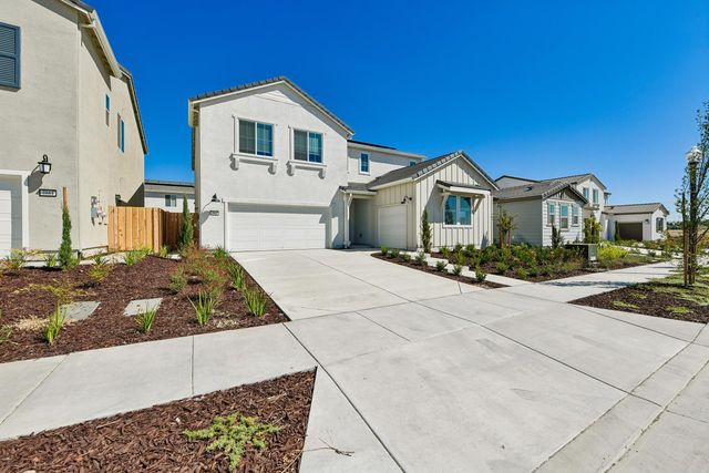 4865 Aucutt Way, Sacramento, CA 95835