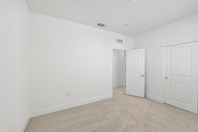 4865 Aucutt Way, Sacramento, CA 95835