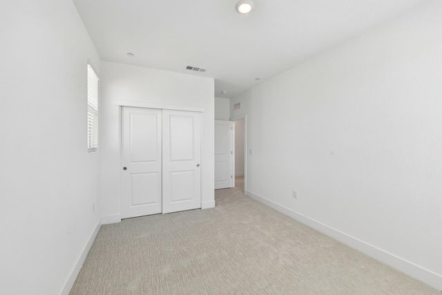 4865 Aucutt Way, Sacramento, CA 95835