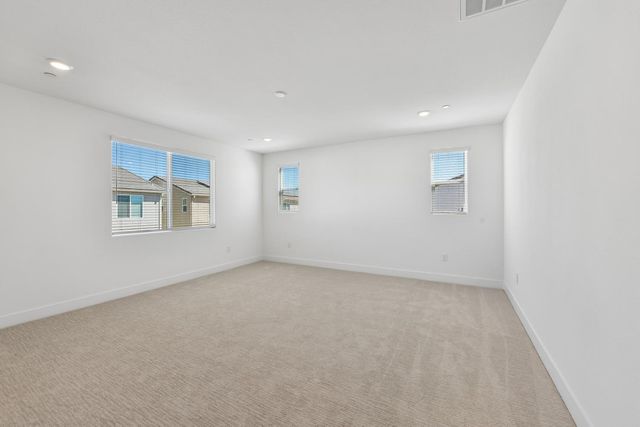 4865 Aucutt Way, Sacramento, CA 95835
