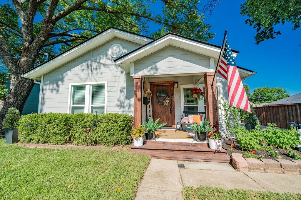 306 Greer Street, Mckinney, TX 75069