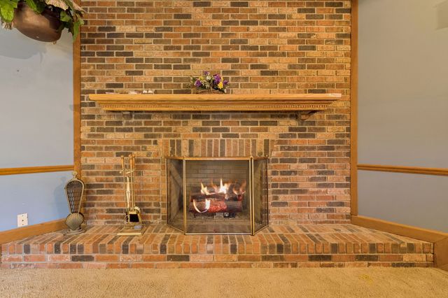 121 Kimberly Ln, Pleasant View, TN 37146