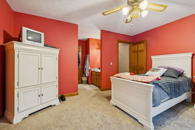 121 Kimberly Ln, Pleasant View, TN 37146