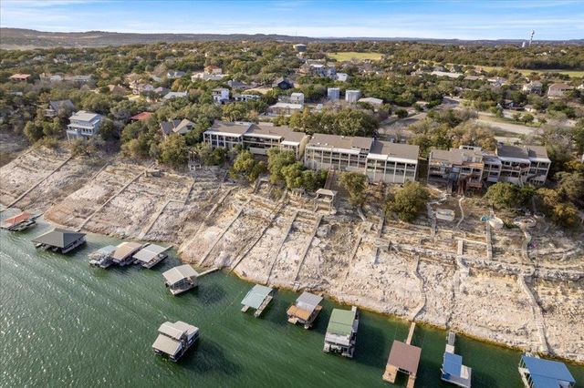 18231 Lakepoint CV, Point Venture, TX 78645