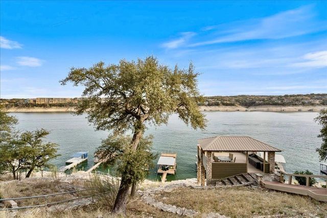 18231 Lakepoint CV, Point Venture, TX 78645