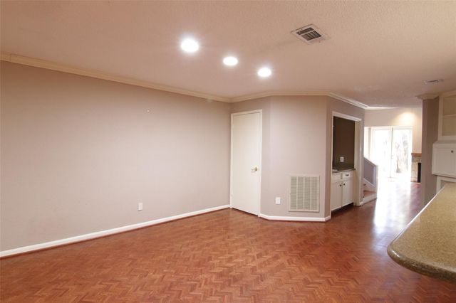 2602 Rice Boulevard, West University Place, TX 77005