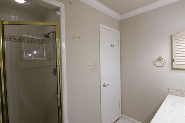 2602 Rice Boulevard, West University Place, TX 77005