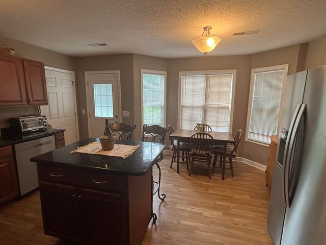 548 Eskie Dixon Road, Elgin, SC 29045