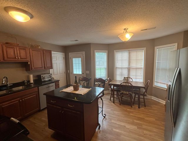 548 Eskie Dixon Road, Elgin, SC 29045
