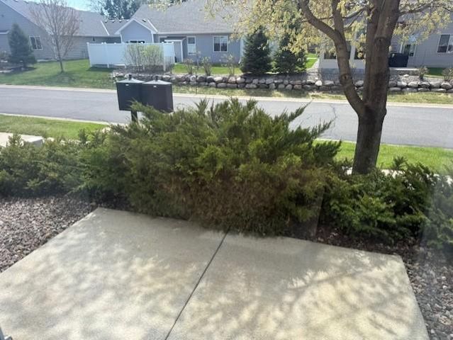 16604 72nd Court NE, Elk River, MN 55330