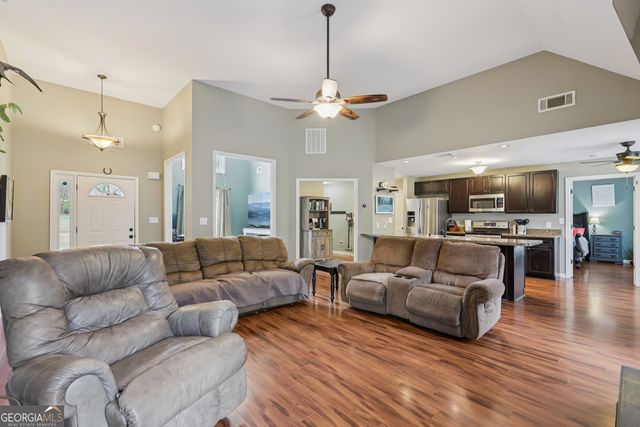 70 Mosswood Court, Newnan, GA 30265