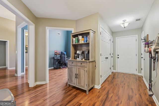 70 Mosswood Court, Newnan, GA 30265