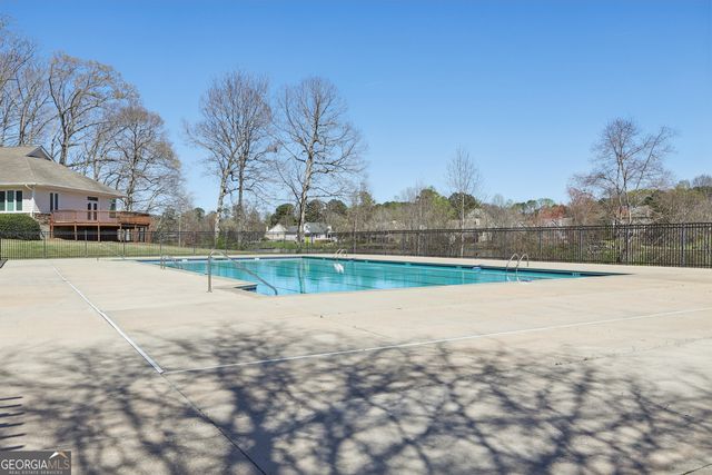 70 Mosswood Court, Newnan, GA 30265