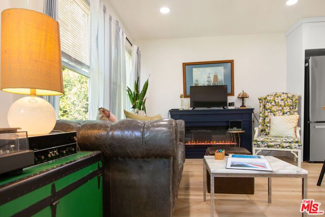 6042 Fair Avenue, North Hollywood (los Angeles), CA 91606